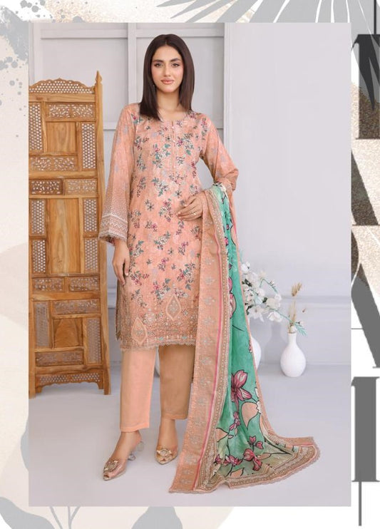 Sarah Aleezay – Chic and graceful
